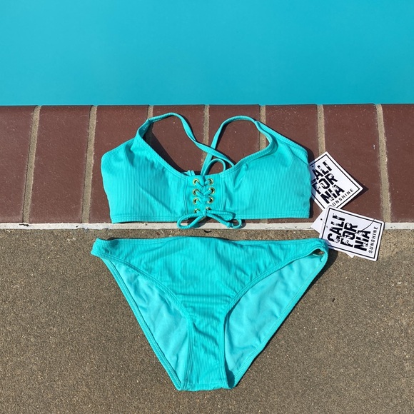 California Sun 2 Piece Swimsuit Size L - Picture 6 of 6